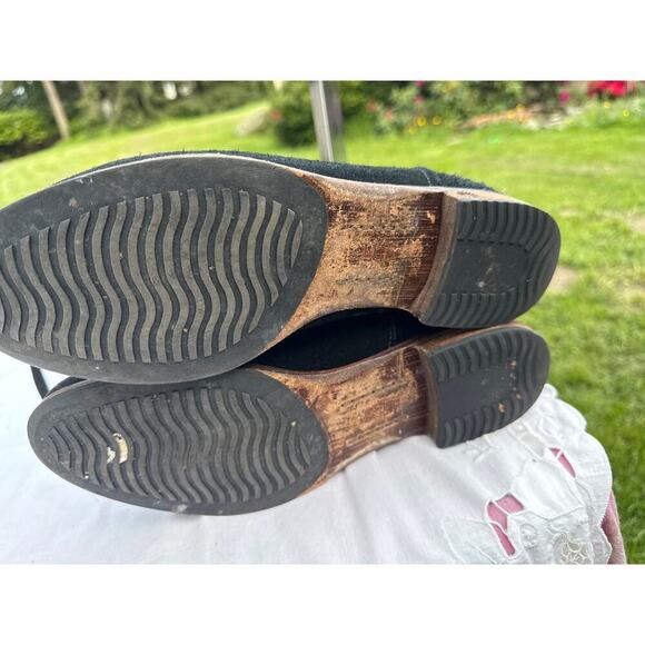 Ugg Black leather boots - Picture 6 of 9